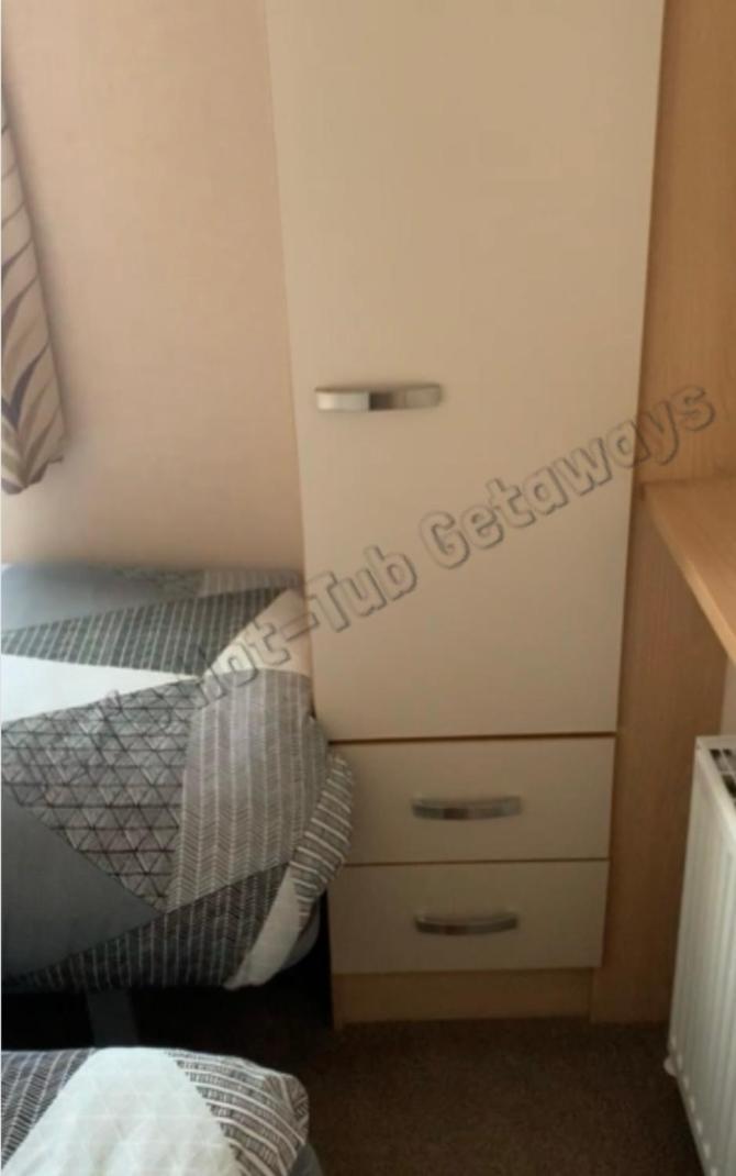 Jems Hot-Tub Getaways 8 Berth At Tattershall Lakes Εξωτερικό φωτογραφία
